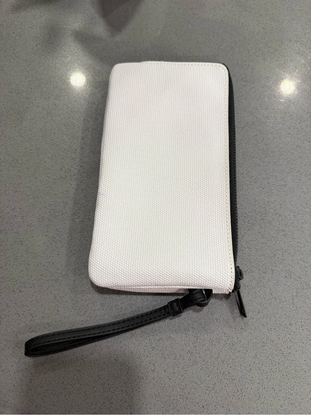 lululemon athletica White and Black Wristlet Wallet